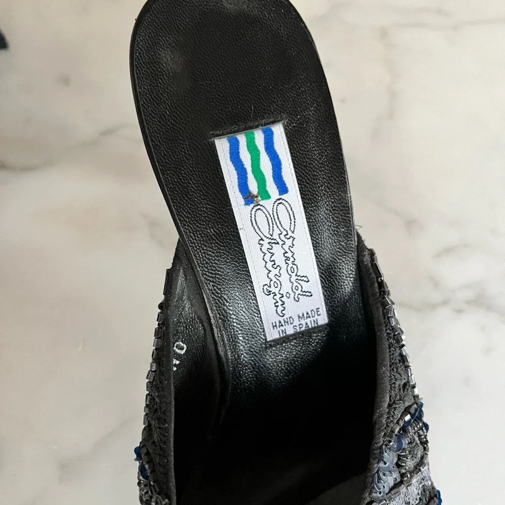 Vintage Arnold Churgin Silk Beaded Mule Size 4 1/2 (fits like size 5) - Picture 3 of 10